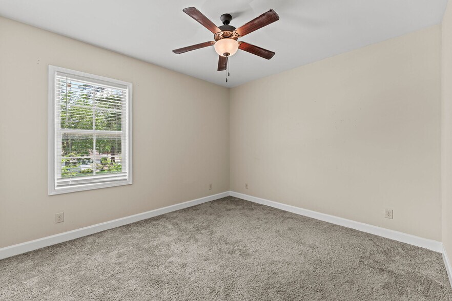 More Photos Of 403 Meador Dr, Tuscaloosa Multifamily For Sale