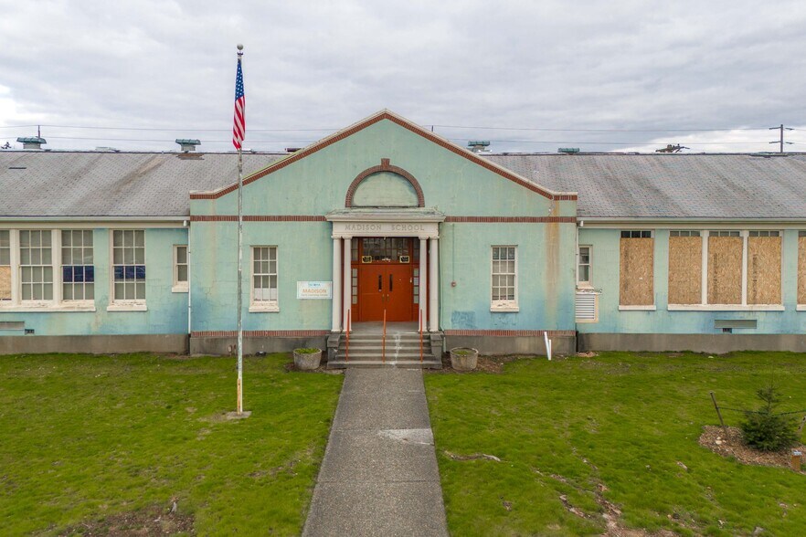 More Photos Of 3101 S 43rd St, Tacoma Land For Sale