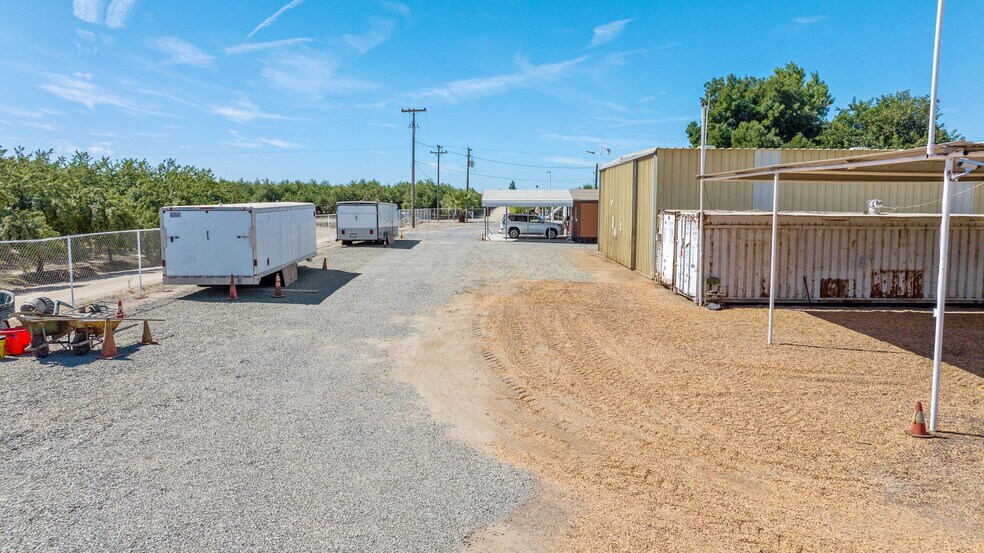 More Photos Of 28548 Woollomes Rd, Wasco Land For Sale