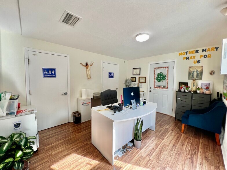 More Photos Of 5703 SW 17th St, Miami Daycare Center For Sale