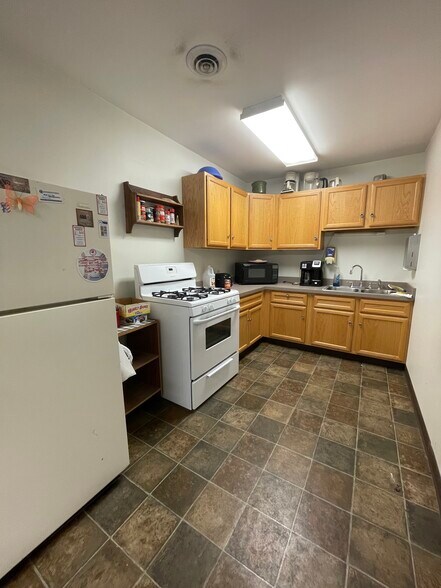 More Photos Of 120 Cherry St, Marienville Freestanding For Sale