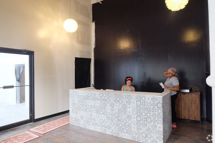 More Photos Of 1300 Washington Ave, Saint Louis Storefront For Sale