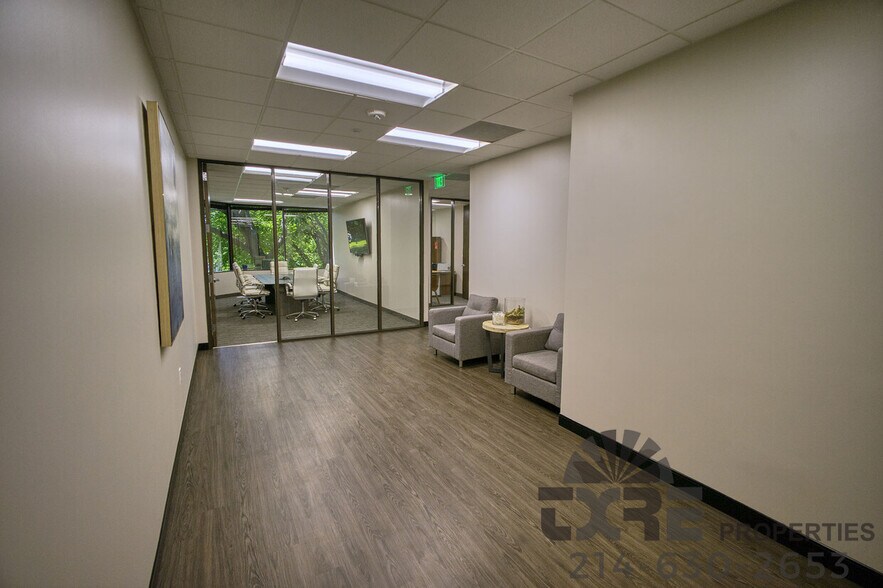 More Photos Of 600 Six Flags Dr, Arlington Office For Lease