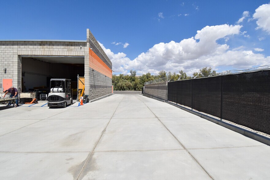 More Photos Of 79945 Country Club Dr, Bermuda Dunes Industrial For Sale