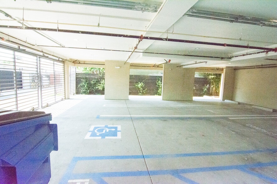 More Photos Of 2006 S Corning St, Los Angeles Apartments For Sale