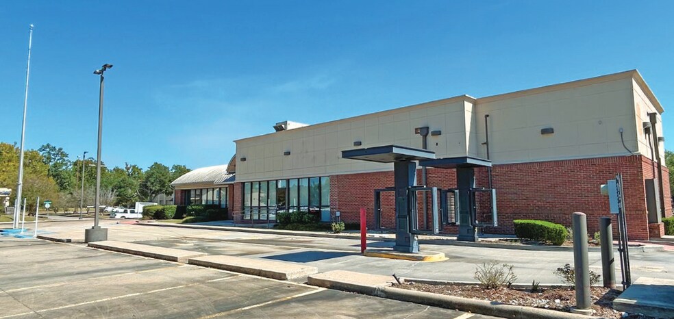 More Photos Of 3806 Ambassador Caffery Pky, Lafayette Fast Food For Sale
