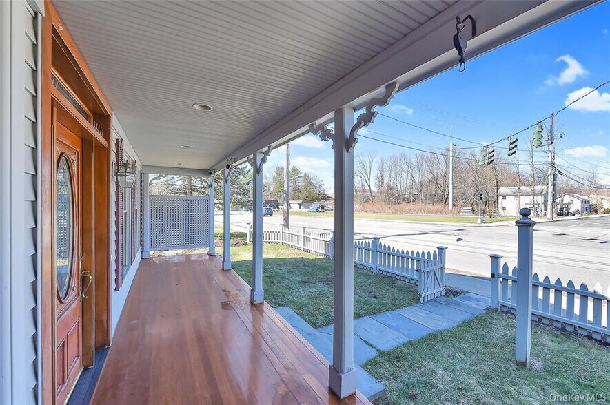 More Photos Of 868-870 Main St, Hopewell Junction Supermarket For Sale