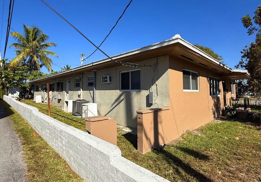 More Photos Of 5898 NE 4th Ct, Miami Apartments For Sale