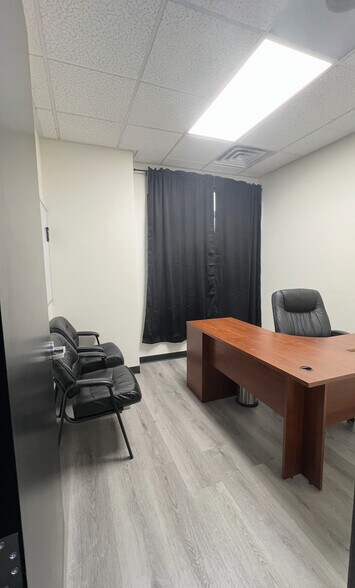 More Photos Of 4785 S Durango Dr, Las Vegas Office For Lease