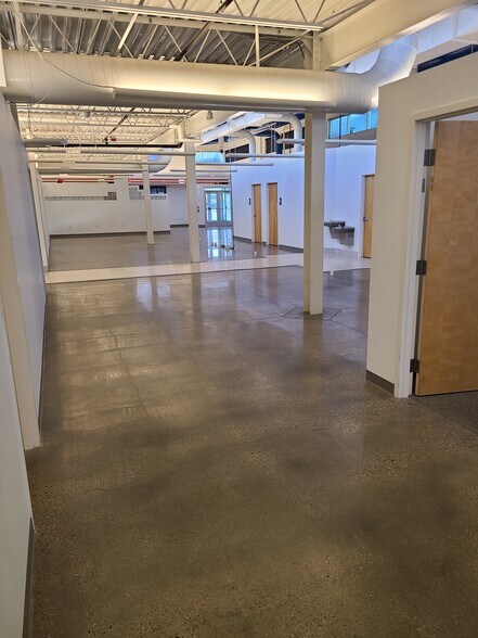 More Photos Of 756 S Redwood Rd, Salt Lake City Medical For Lease