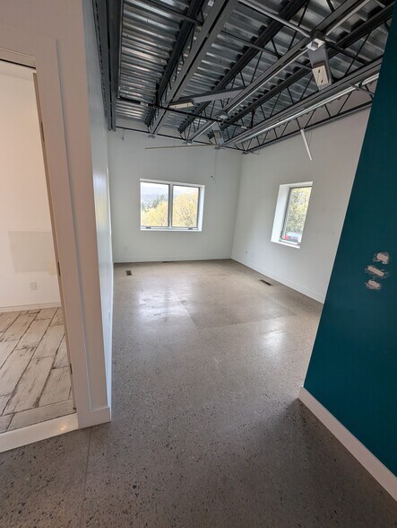More Photos Of 3750 Main Ave, Durango Loft Creative Space For Lease