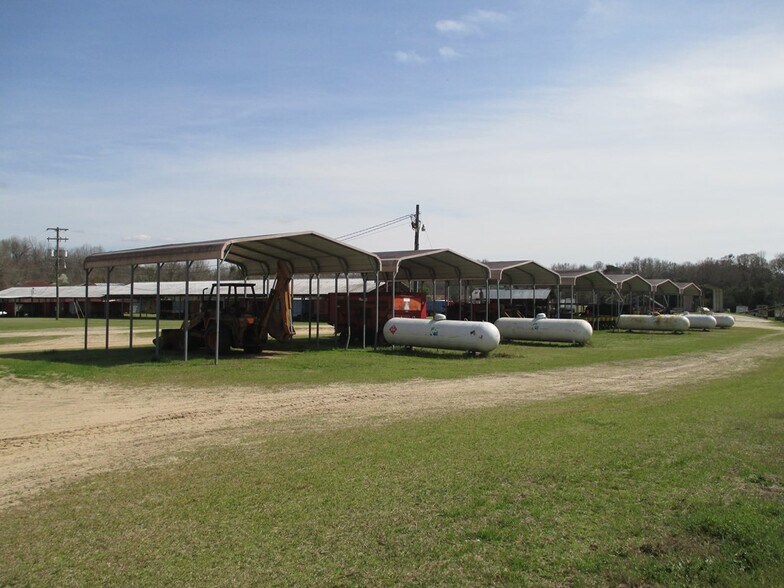 More Photos Of 3970 Camden Hwy hwy, Dalzell Land For Sale