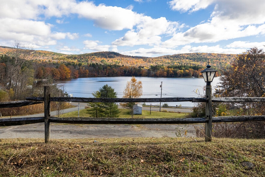 More Photos Of 165 Queechy Lake Dr, Canaan Hotel For Sale