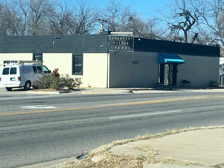 More Photos Of 1307 N May Ave, Oklahoma City General Retail For Sale