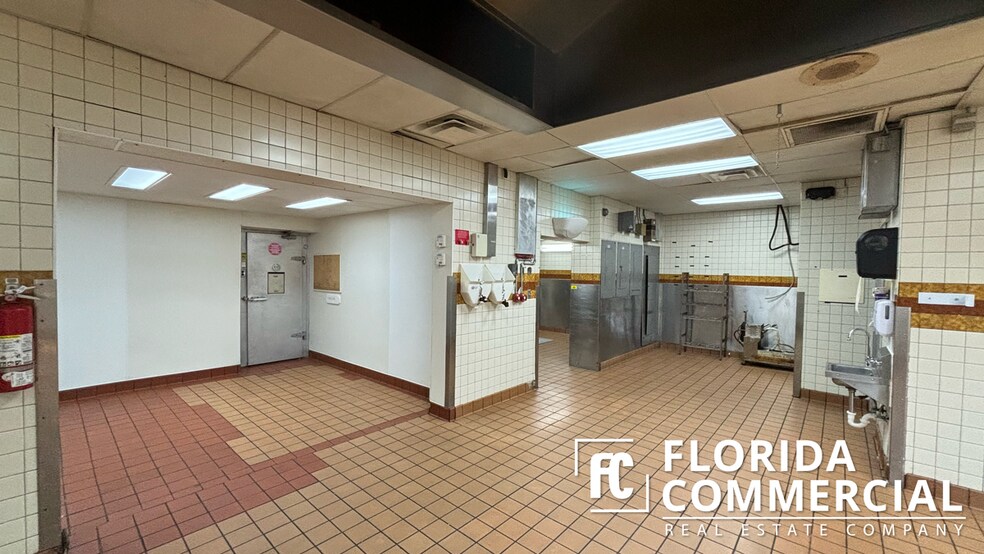 More Photos Of 4891 US Hwy 1, Fort Pierce Fast Food For Lease