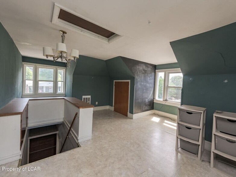 More Photos Of 310 E Main St, Nanticoke Apartments For Sale