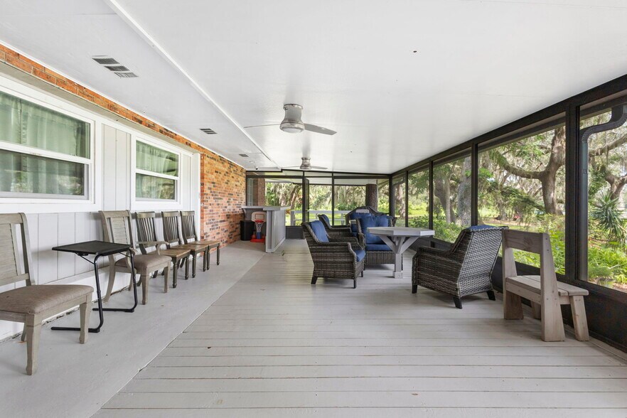 More Photos Of 579 Johnson Lake Rd, De Leon Springs Assisted Living For Sale