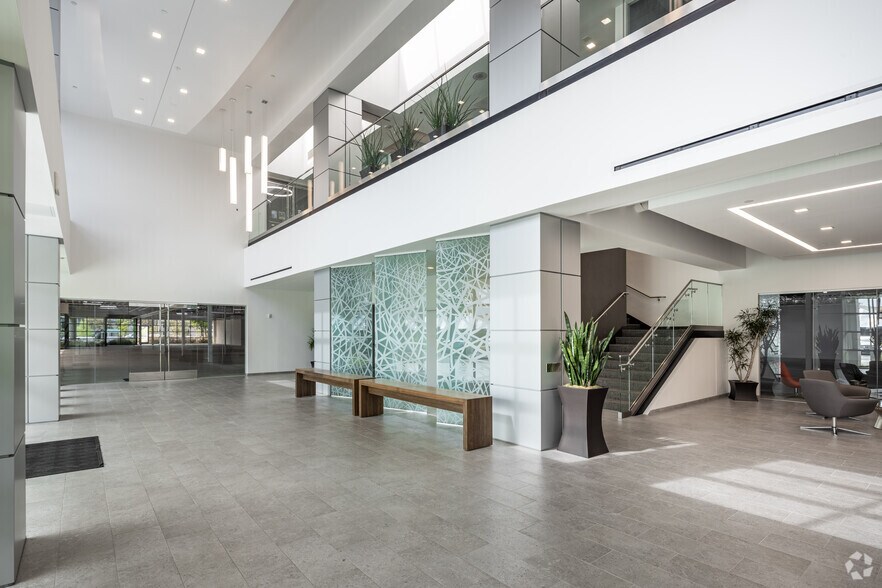 More Photos Of 5515 E La Palma Ave, Anaheim Office For Lease