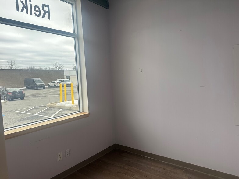 More Photos Of 901 Ethan Allen Hwy, Ridgefield Medical For Lease