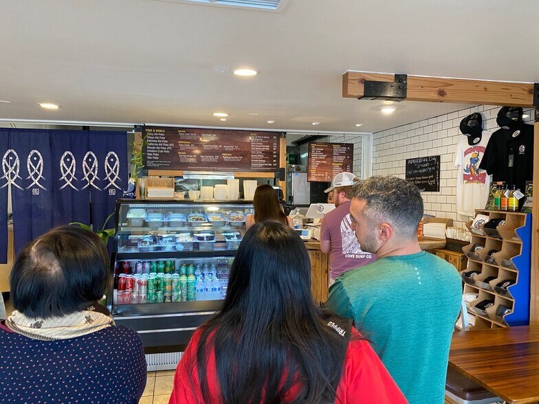 More Photos Of 98-199 Kamehameha Hwy, Aiea Restaurant For Lease