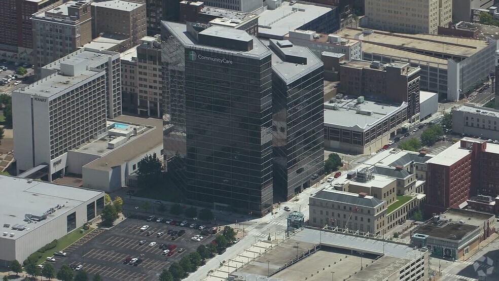 Primary Photo Of 2 W 2nd St, Tulsa Office For Lease