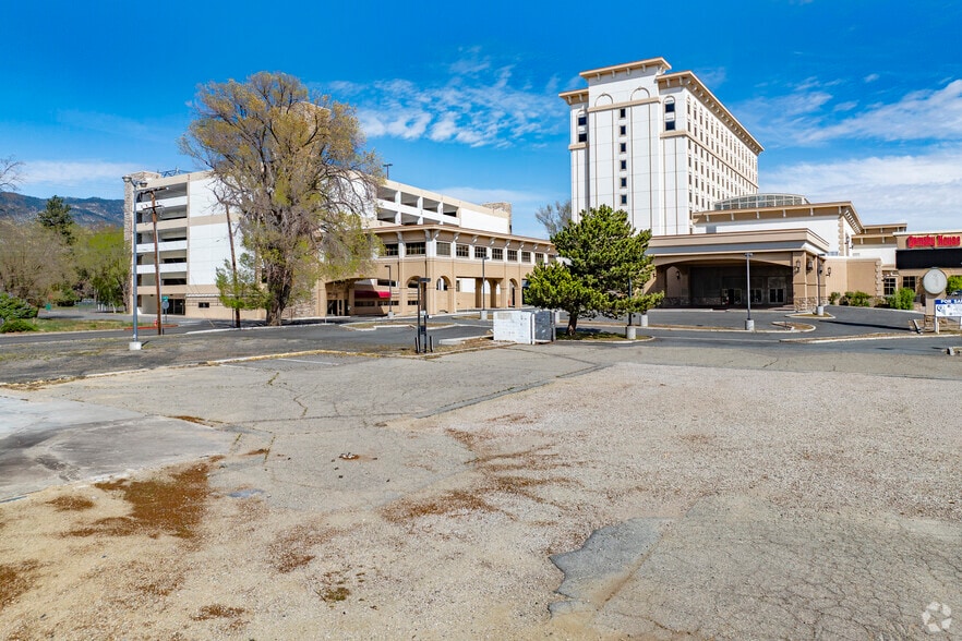 More Photos Of 600 S Carson St, Carson City Hotel For Sale