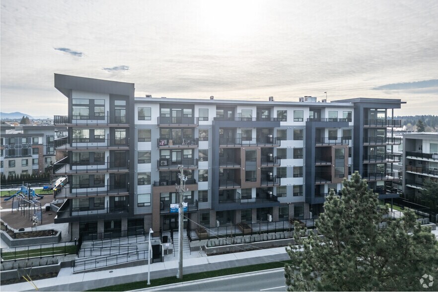 More Photos Of 5382 200 St, Langley Apartments For Sale