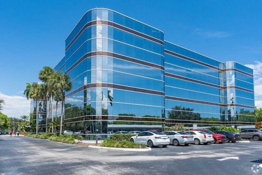 More Photos Of 2500 N Military Trl, Boca Raton Office For Lease