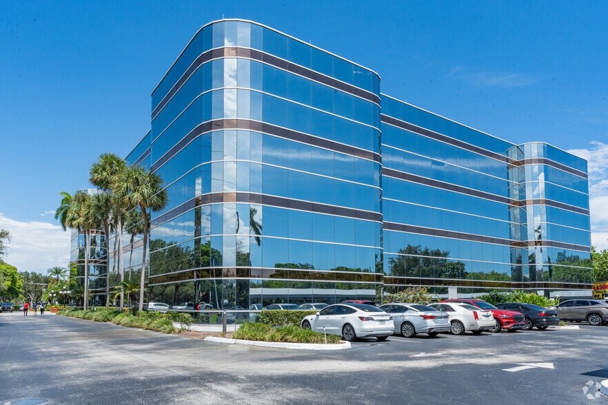 More Photos Of 2500 N Military Trl, Boca Raton Office For Lease