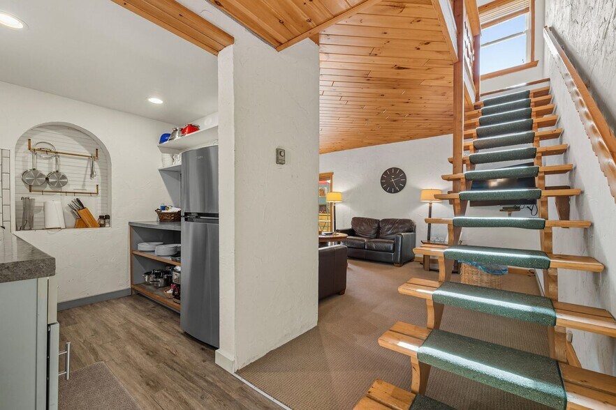 More Photos Of 50 Alpine Way, Lake Placid Specialty For Sale