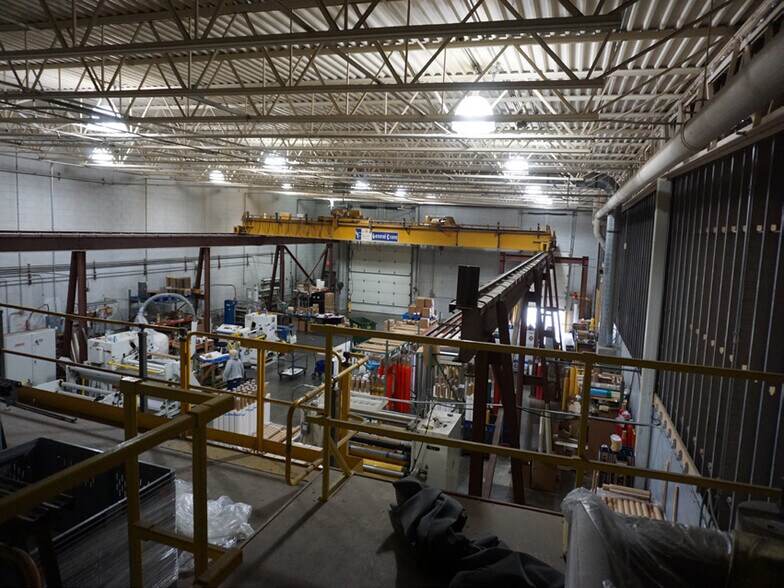 More Photos Of 4145 Courtney Rd, Franksville Light Manufacturing For Lease