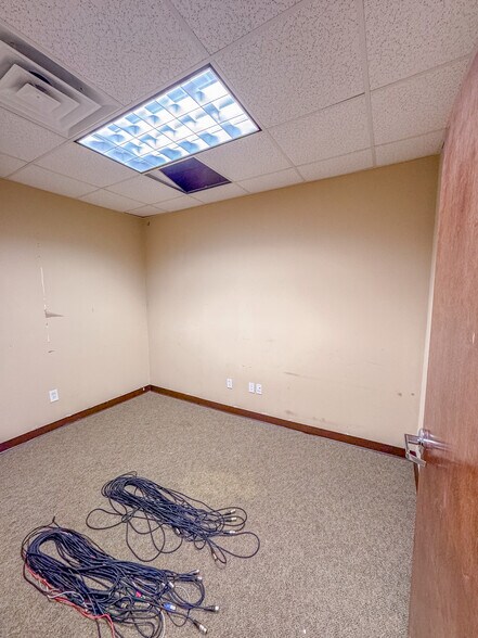 More Photos Of 2190 N Norcross Tucker Rd, Norcross Office For Lease