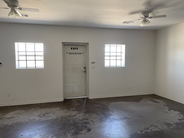 More Photos Of 4310 US-377, Aubrey Office For Lease