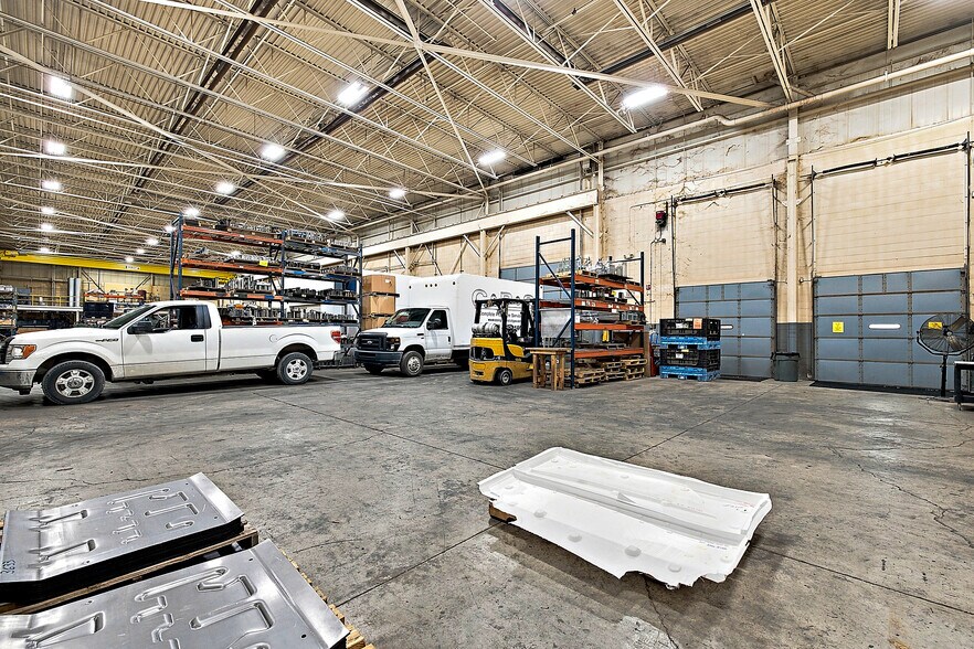 More Photos Of 33842 James J. Pompo Dr, Fraser Manufacturing For Sale
