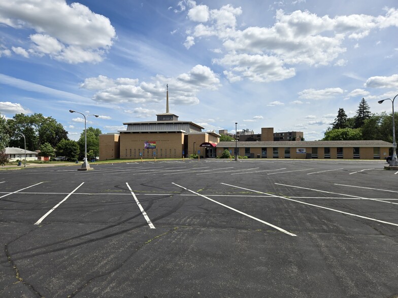 Primary Photo Of 7625 Chicago Ave, Minneapolis Religious Facility For Sale