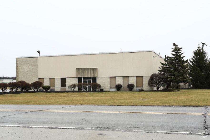 Primary Photo Of 739 Moore Rd, Avon Lake Warehouse For Lease