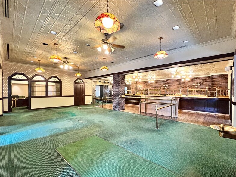 More Photos Of 436 E La Salle Ave, Barron Office Residential For Lease