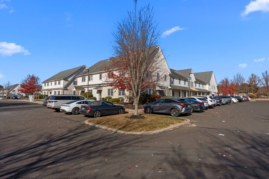 More Photos Of 790 Newtown Yardley Rd, Newtown Medical For Lease
