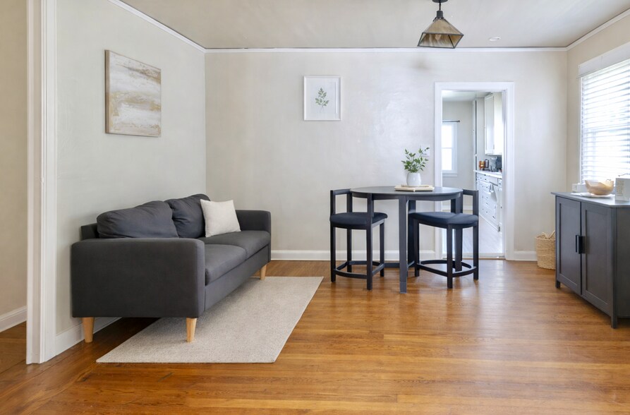 More Photos Of 926 Georgia St, Vallejo Apartments For Sale