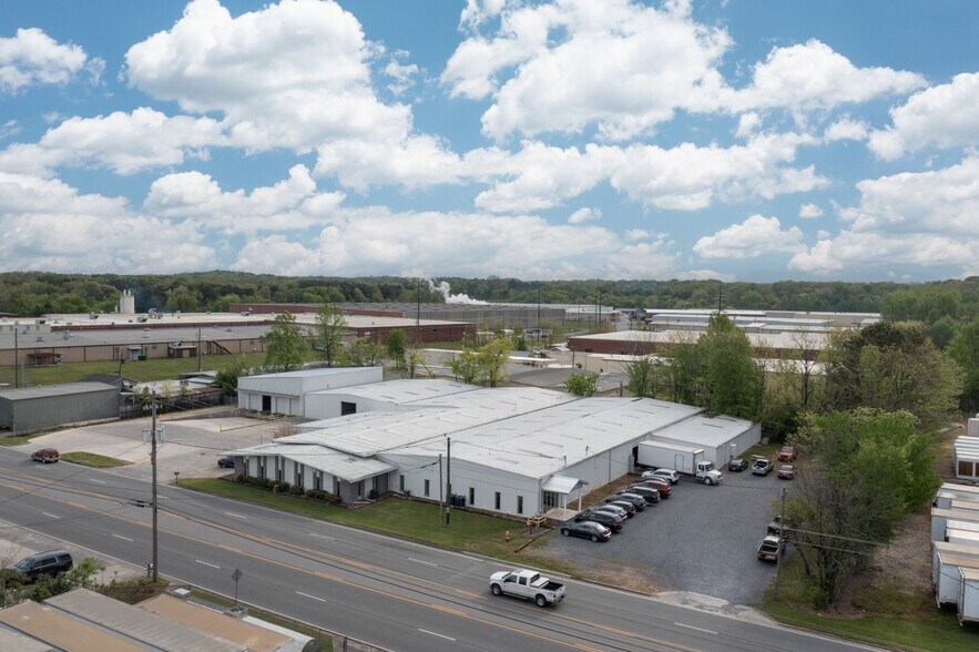 Primary Photo Of 1803 Abutment Rd, Dalton Warehouse For Sale