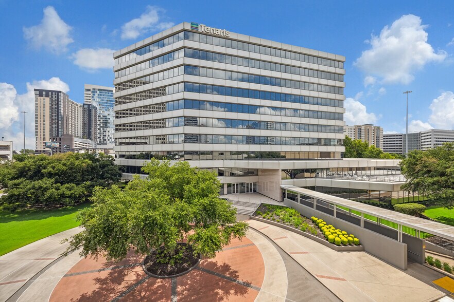 More Photos Of 2200 West Loop South, Houston Office For Lease