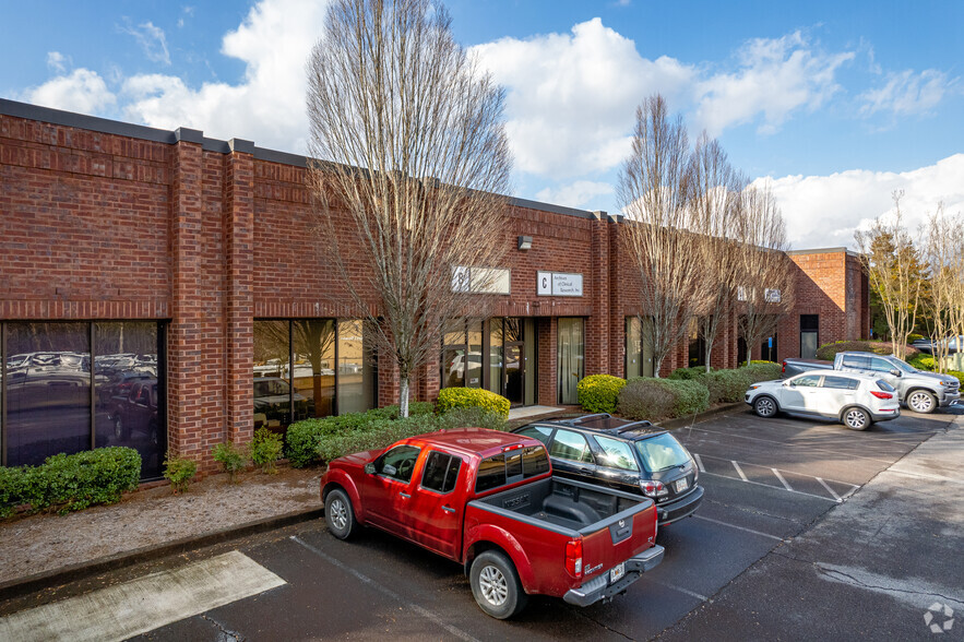 Primary Photo Of 322 Northpoint Pky, Acworth Distribution For Lease