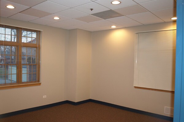More Photos Of 134 W Lake St, Bloomingdale Coworking Space