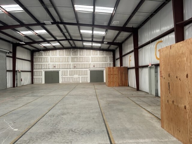 More Photos Of 4925 Crescent Technical Ct, Saint Augustine Industrial For Lease