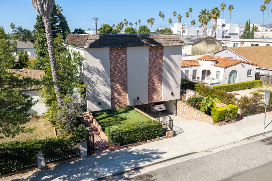 Primary Photo Of 1434 Berkeley St, Santa Monica Apartments For Sale
