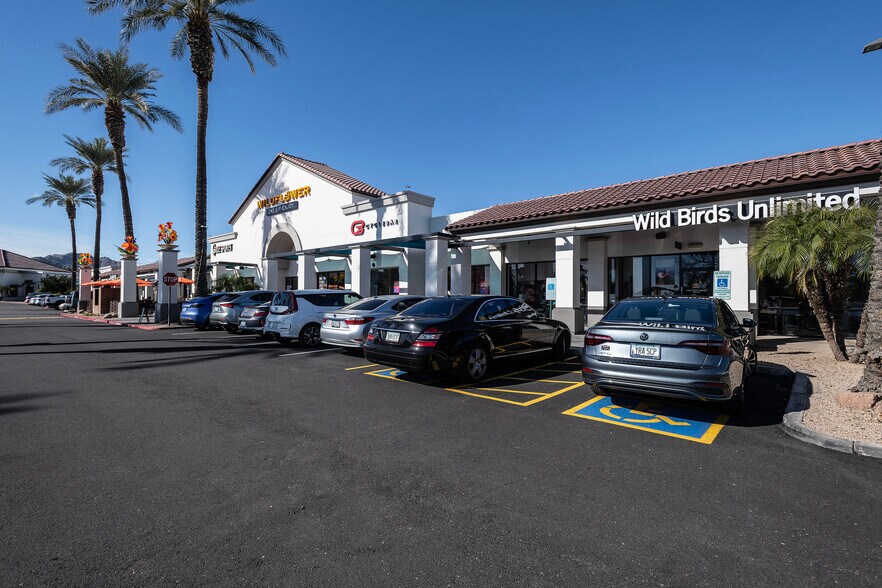 More Photos Of 7001 N Scottsdale Rd, Scottsdale Unknown For Lease