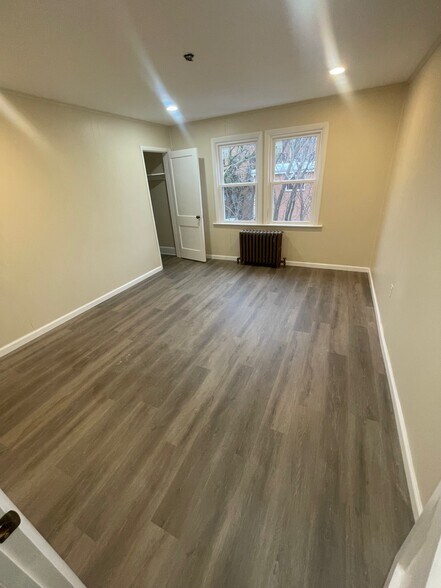 More Photos Of 611 Sligo Ave, Silver Spring Storefront Retail Office For Sale