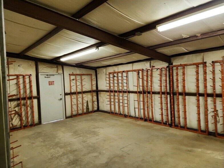 More Photos Of 1171 Texas Highway 83, Denver City Industrial For Sale