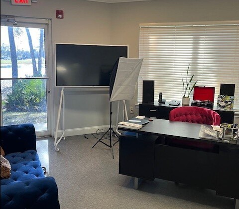 More Photos Of 4309 Pablo Oaks Ct, Jacksonville Office For Sale