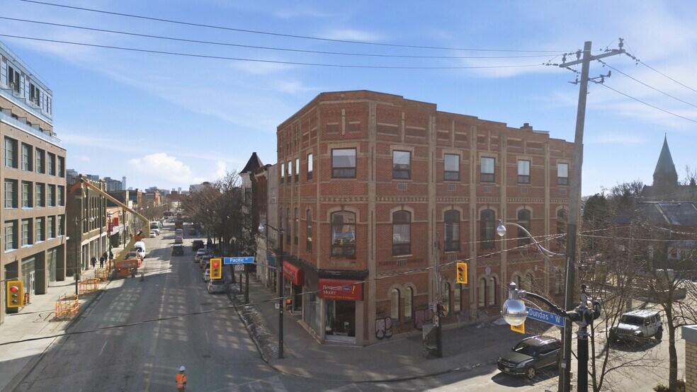 More Photos Of 2975 Dundas St W, Toronto Parking Lot For Lease